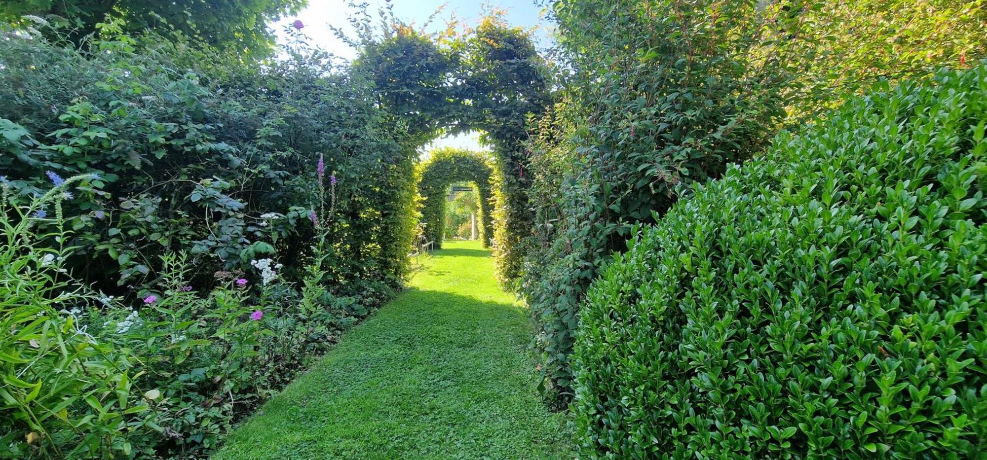 Charmant Logement Dans Un Ecrin De Verdure Le Manoir  Exterior foto