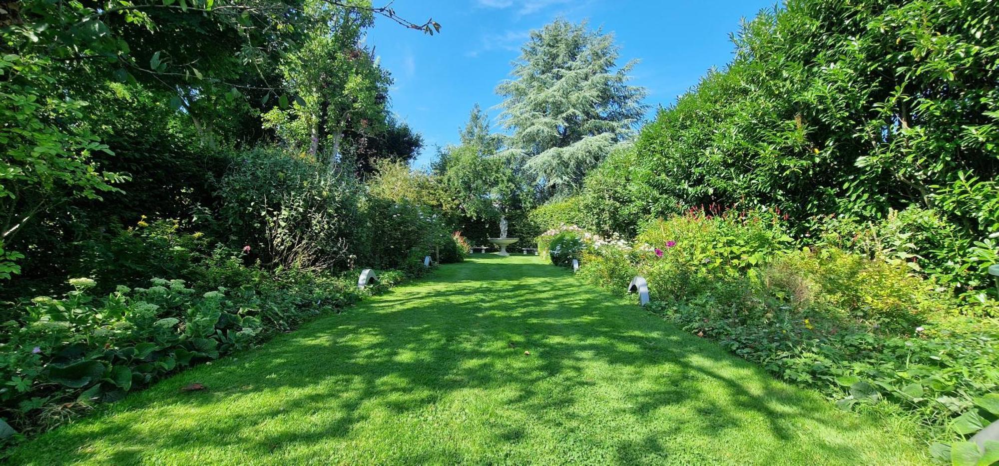 Charmant Logement Dans Un Ecrin De Verdure Le Manoir  Exterior foto